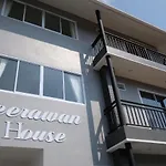 Jeerawan House