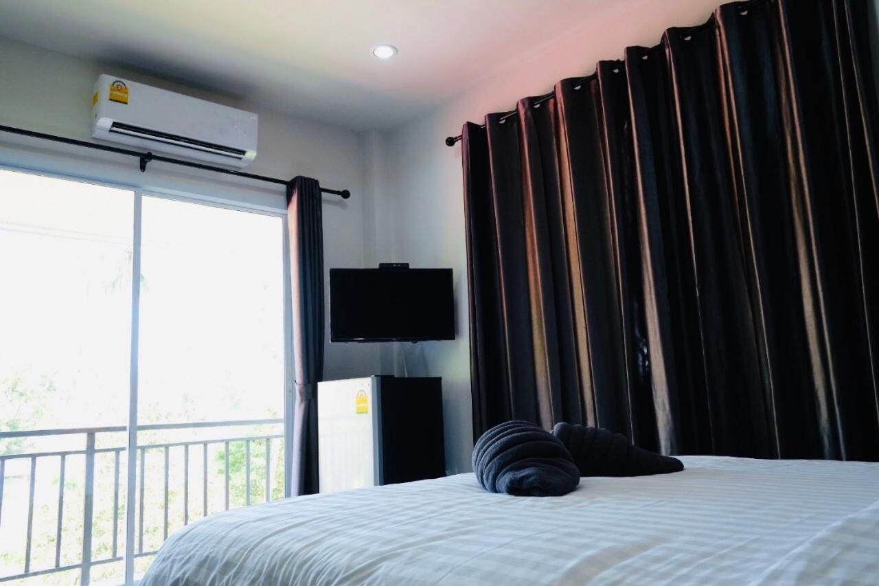 Jeerawan House Apartment Ko Samui