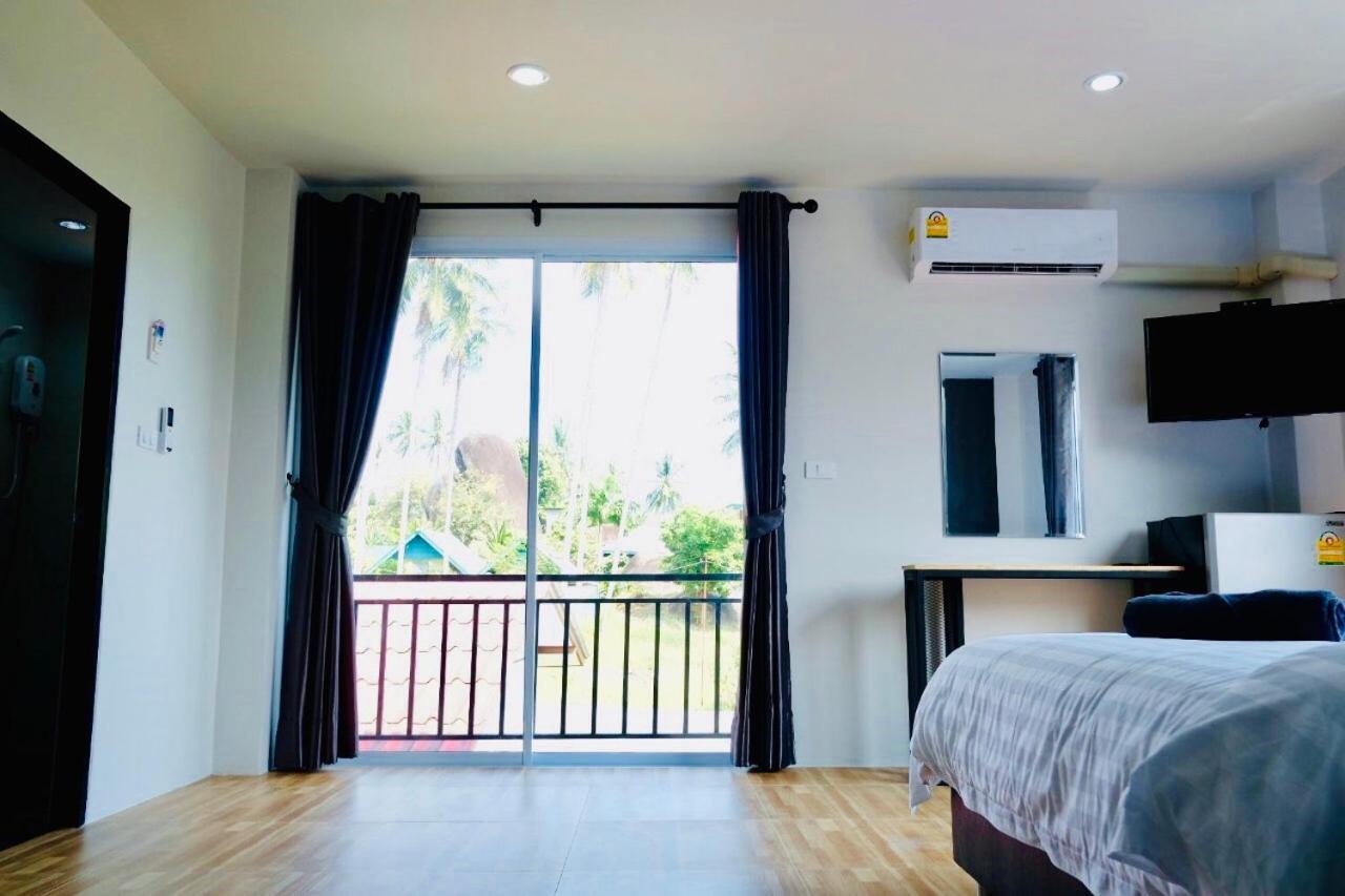 Jeerawan House Apartment *